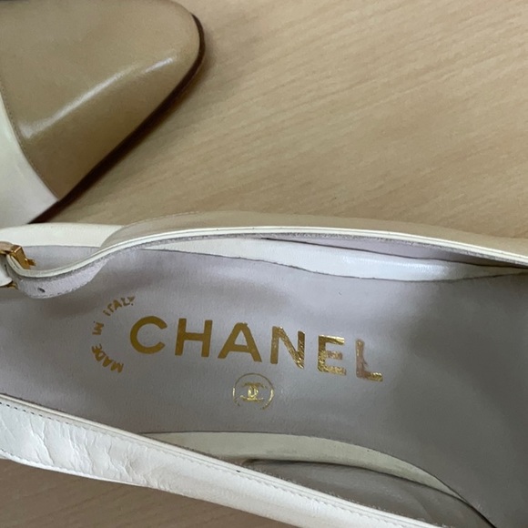 Chanel Sling Back heel, 37.5, Worn once - Picture 2 of 8